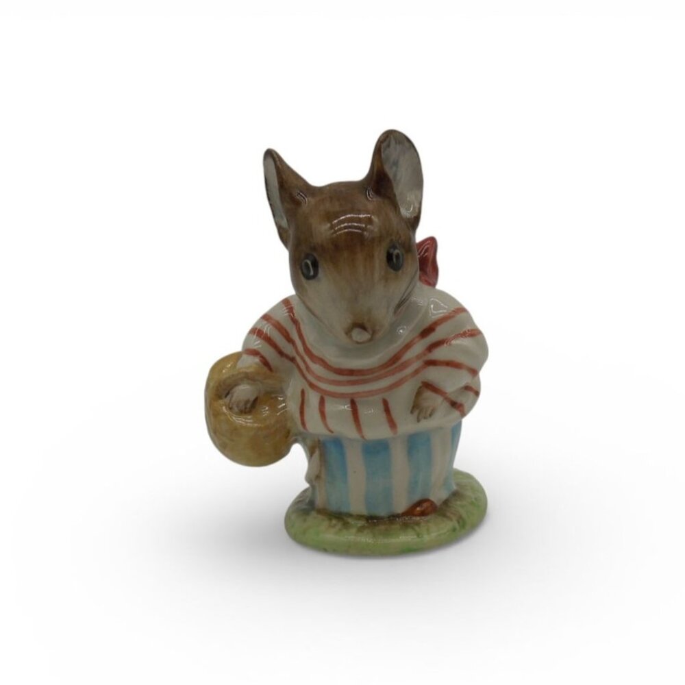 Beswick Figurine Mrs Tittlemouse England Vintage